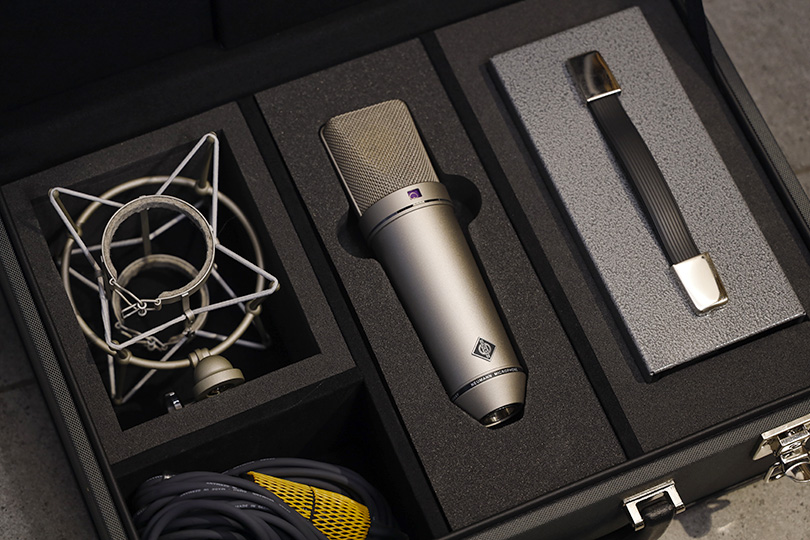 Студийные микрофоны - как выбрать самый лучший микрофон для записи в студии